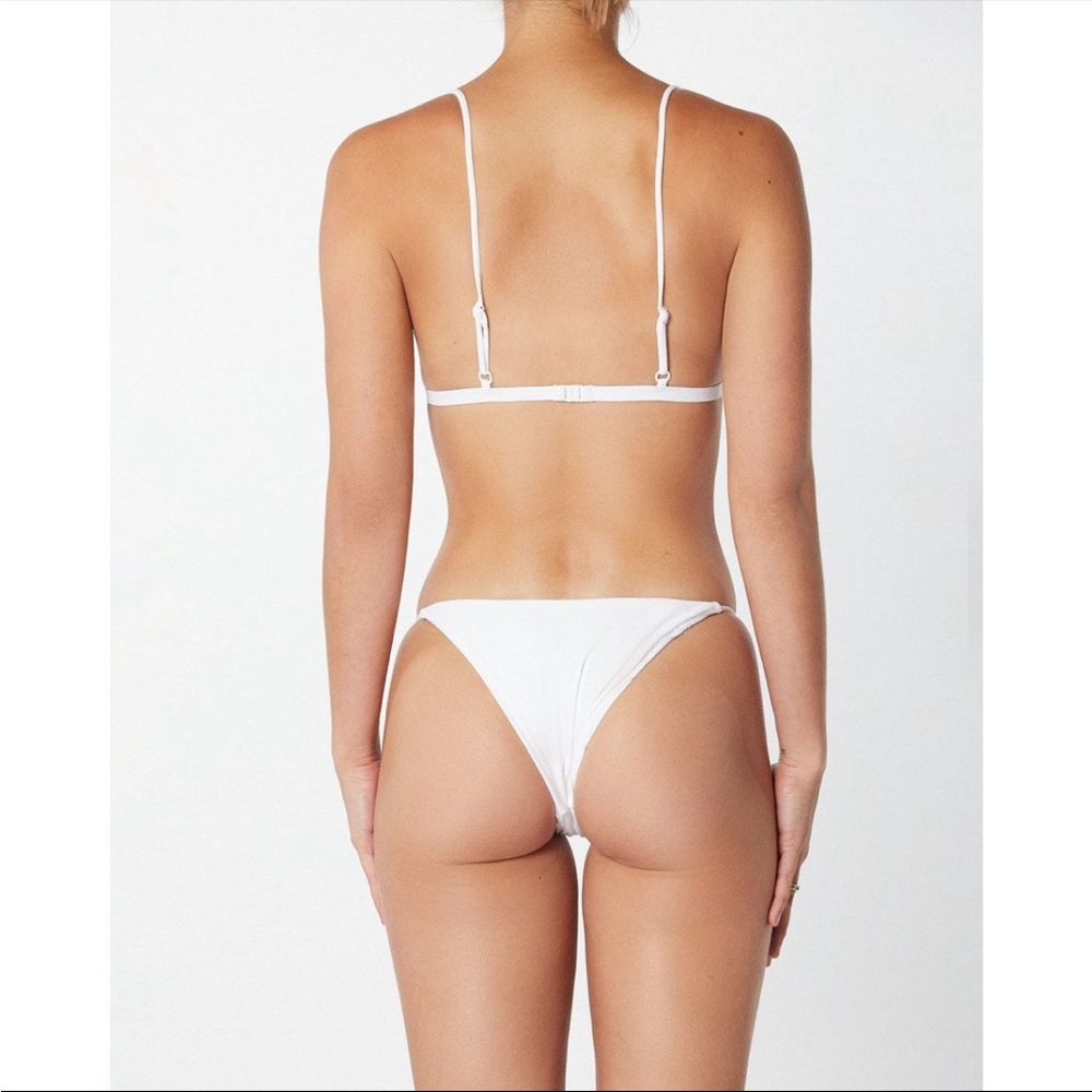 It’s Now Cool White Triangle Bikini Top, Sz Small - Picture 2 of 5
